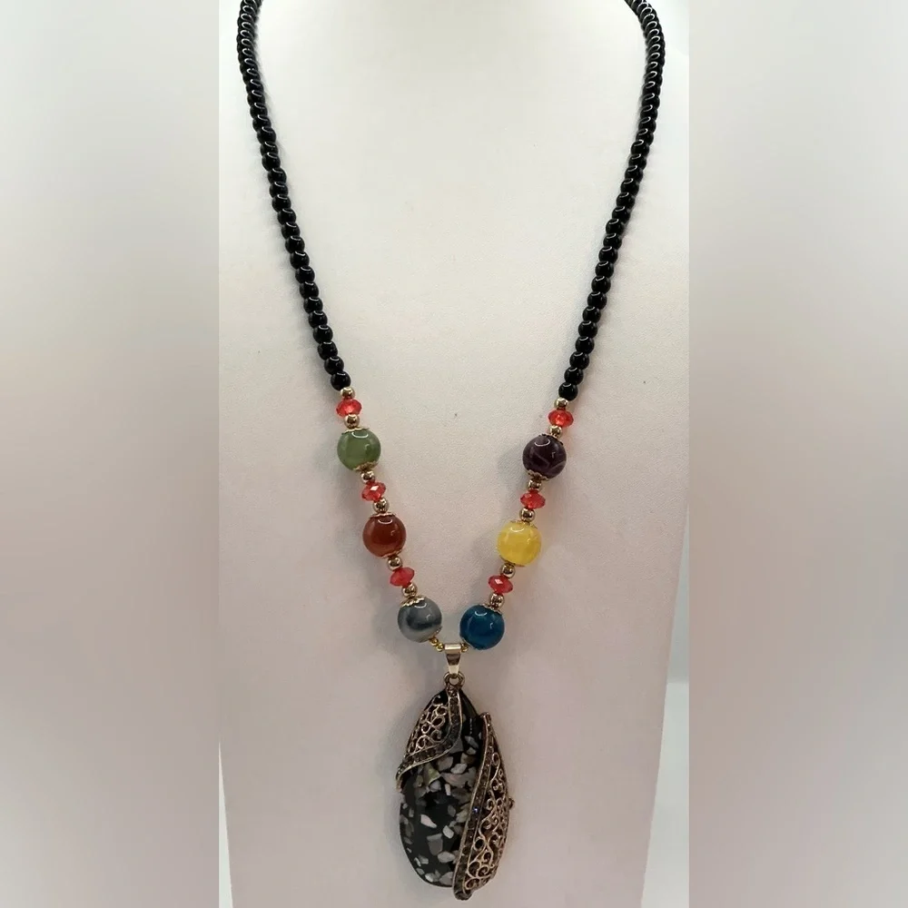 TIBETAN MULTI GEMSTONE HEALING CHAKRA BUDDHIST BEAD PENDANT NECKLACE - Picture 1 of 2
